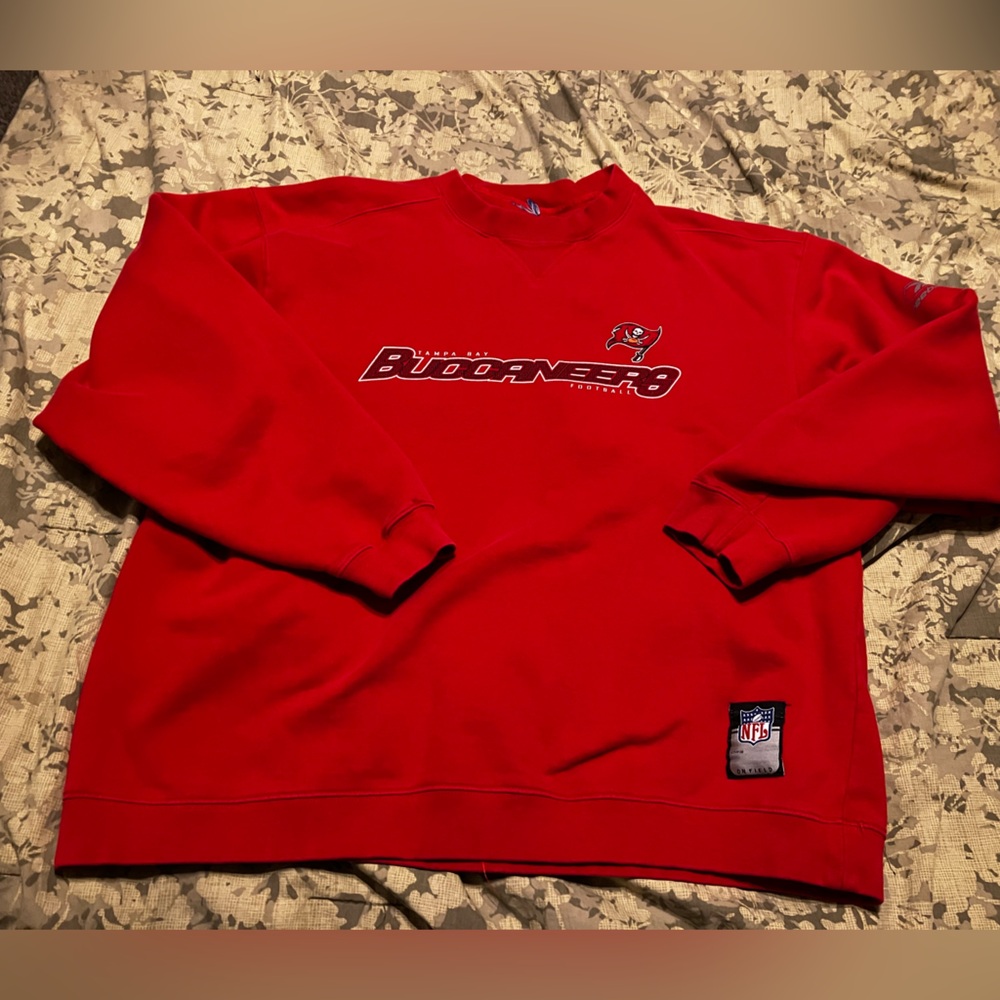 Vintage Tampa Bay Buccaneers Crewneck Sweatshirt Red Y2K